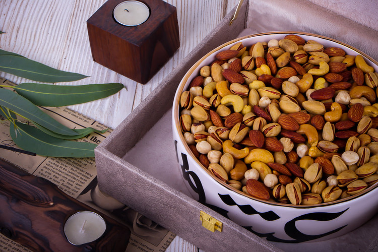 پک هدیه آجیل - مدل غزل - صنایع دستی آپادانا