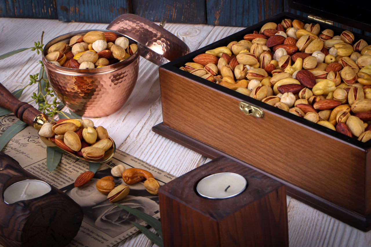 پک هدیه آجیل - آذر - صنایع دستی آپادانا